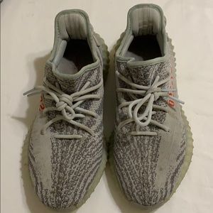 Adidas men’s yeezy boost 350 v2 blue tint.